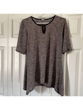 Judy Logan shark bite top size M🥰🥰
